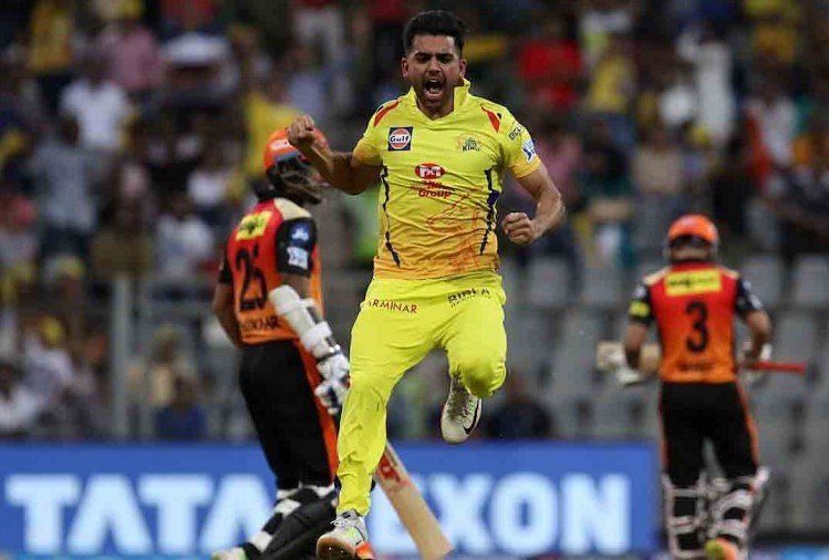 Deepak Chahar can swing the new ball both ways